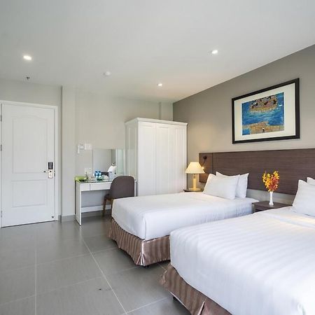 Park Hill Hotel - Phu My Hung Ho Chi Minh City Exterior photo